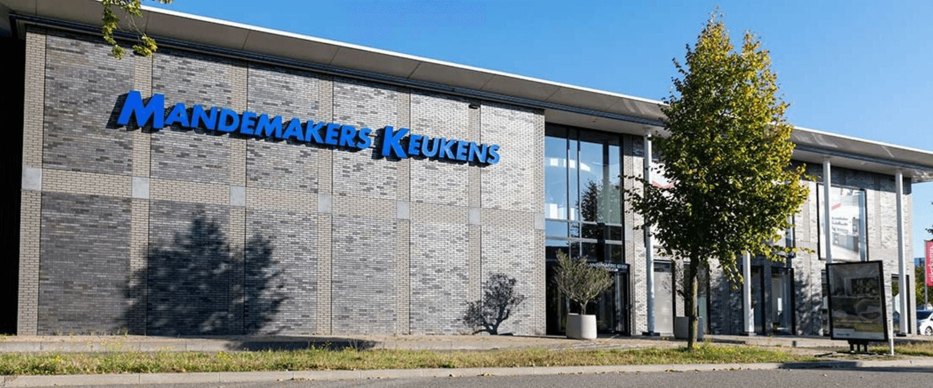Voorkant gebouw van Mandemakers Keukens in Zutphen