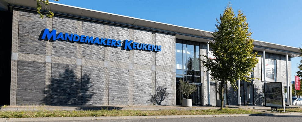 Voorkant gebouw van Mandemakers Keukens in Zutphen