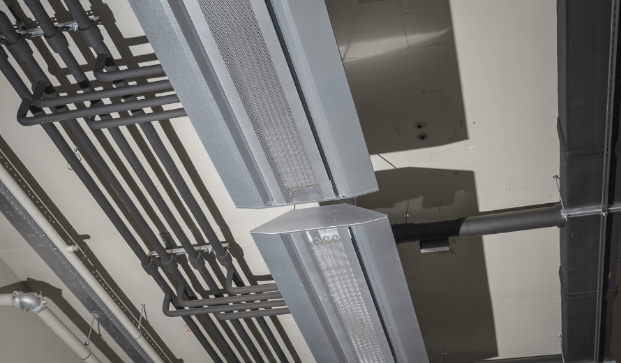 Klimaatinstallatie aan het plafond